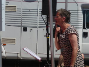 Frau Andrea Dahms